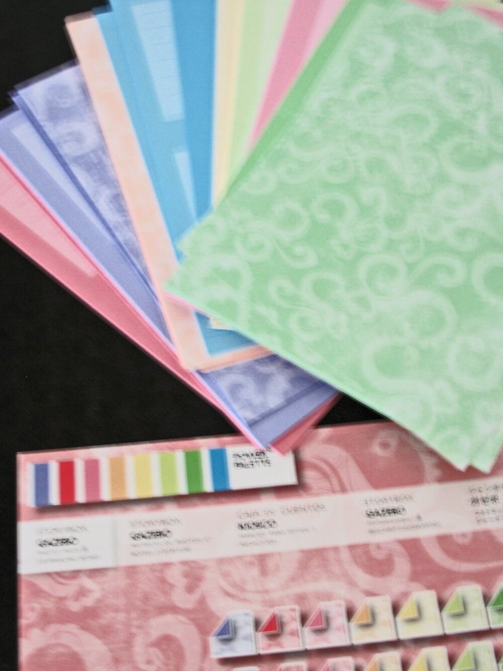 Storybox Photo Mats & Journal NIP Gazebo 96 pieces all double-sided. Creative Me